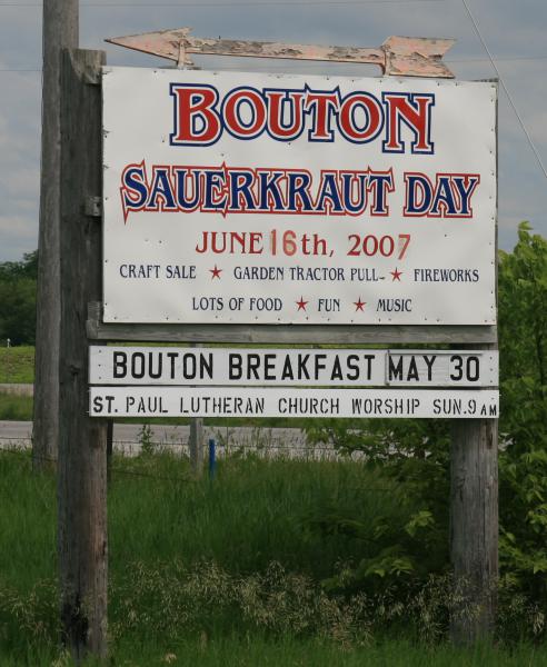  Bouton Iowa 20090607 Sign