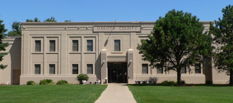  Dakota County Courthouse ( Nebraska) 3 center