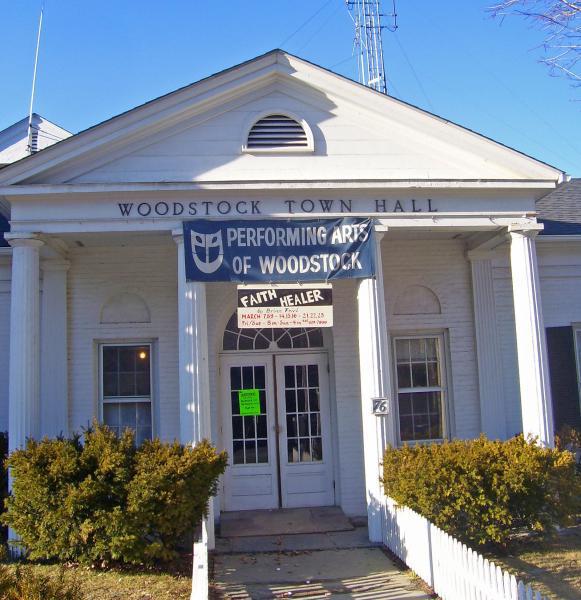  Woodstock, N Y, town hall
