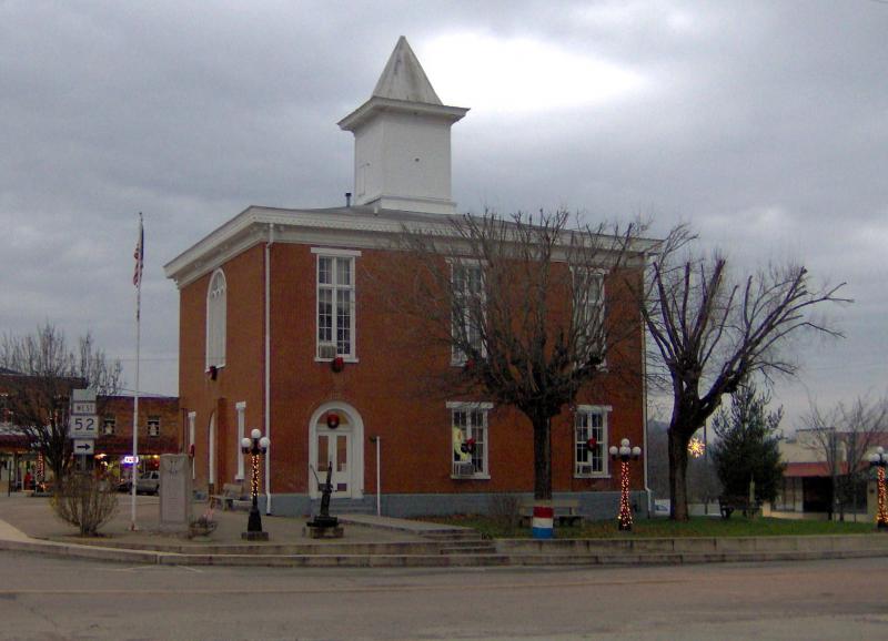  Clay-county-tennessee-courthouse