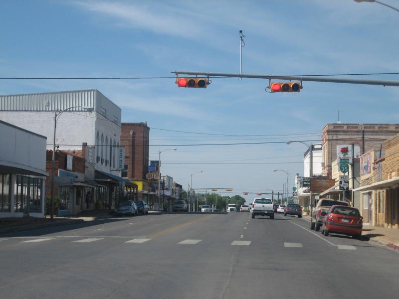  Downtown Pearsall, T X I M G 0480